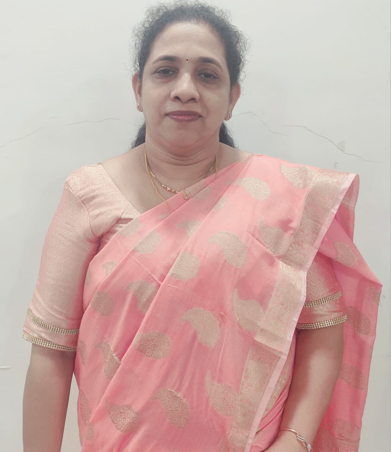 MANAGING DIRECTOR (REGI S. MANDEKAR )